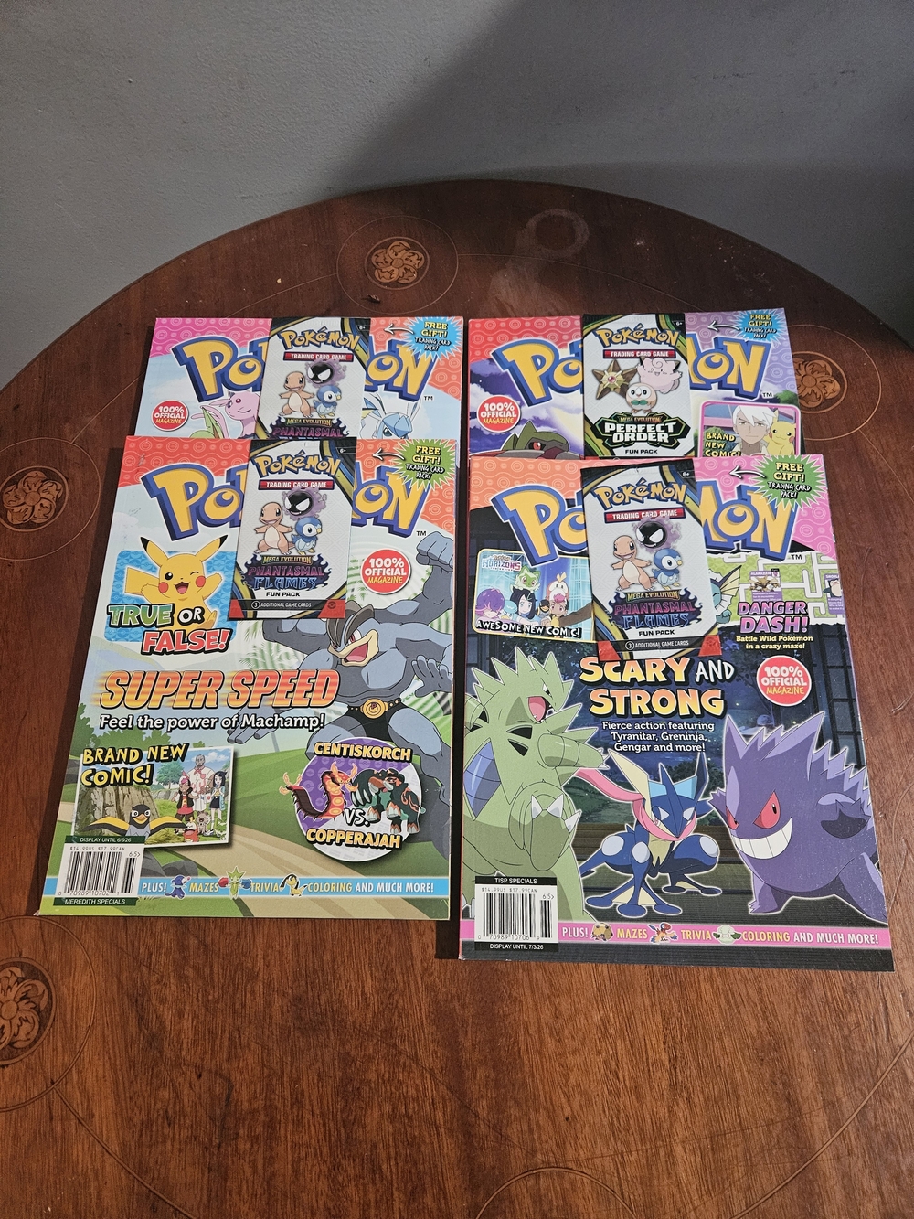 Pokémon Magazine Lot with Collector Cards - Colorful Pokémon Cover Art